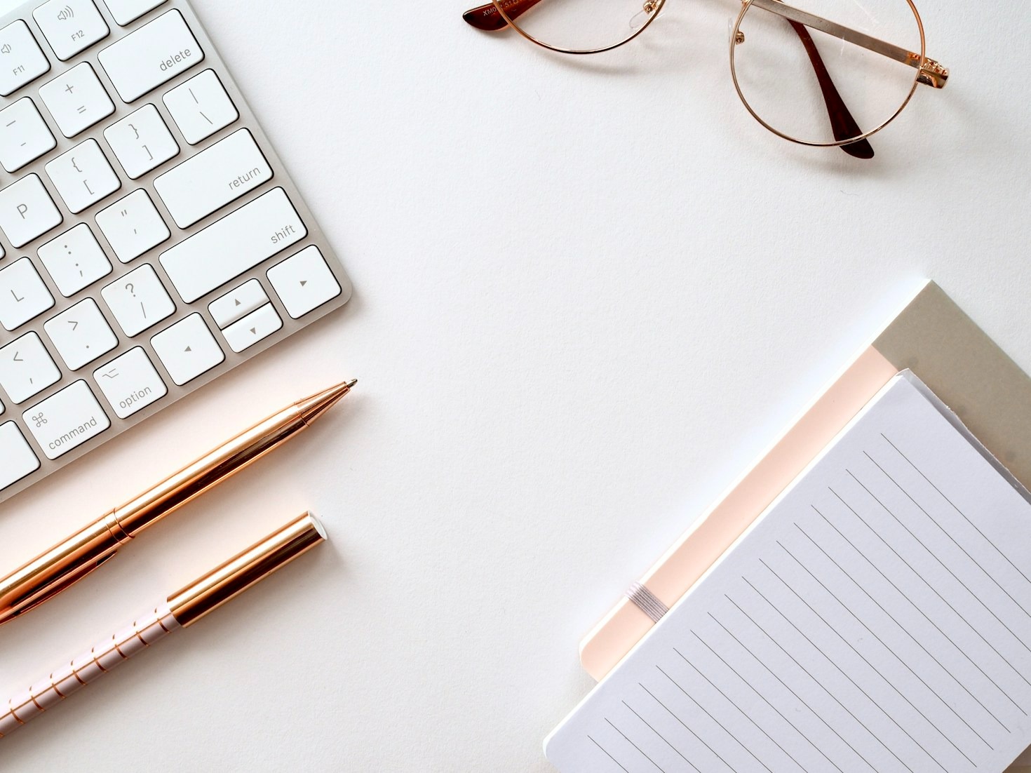 Connecting with Readers: A Blogger’s Guide